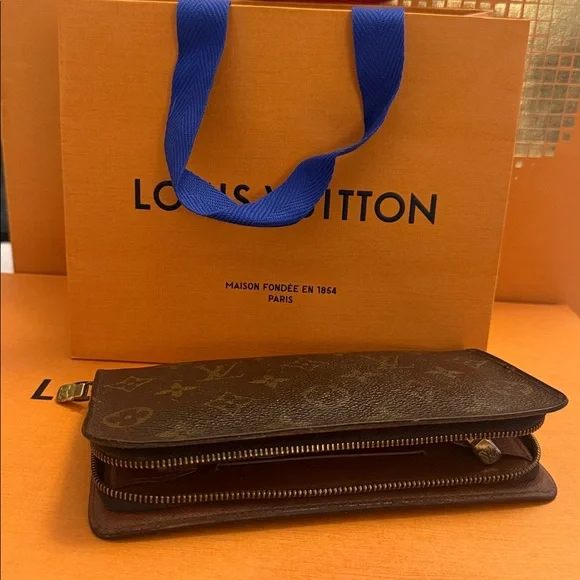 Authentic Louis Vuitton long wallet broken zipper - Picture 14 of 15